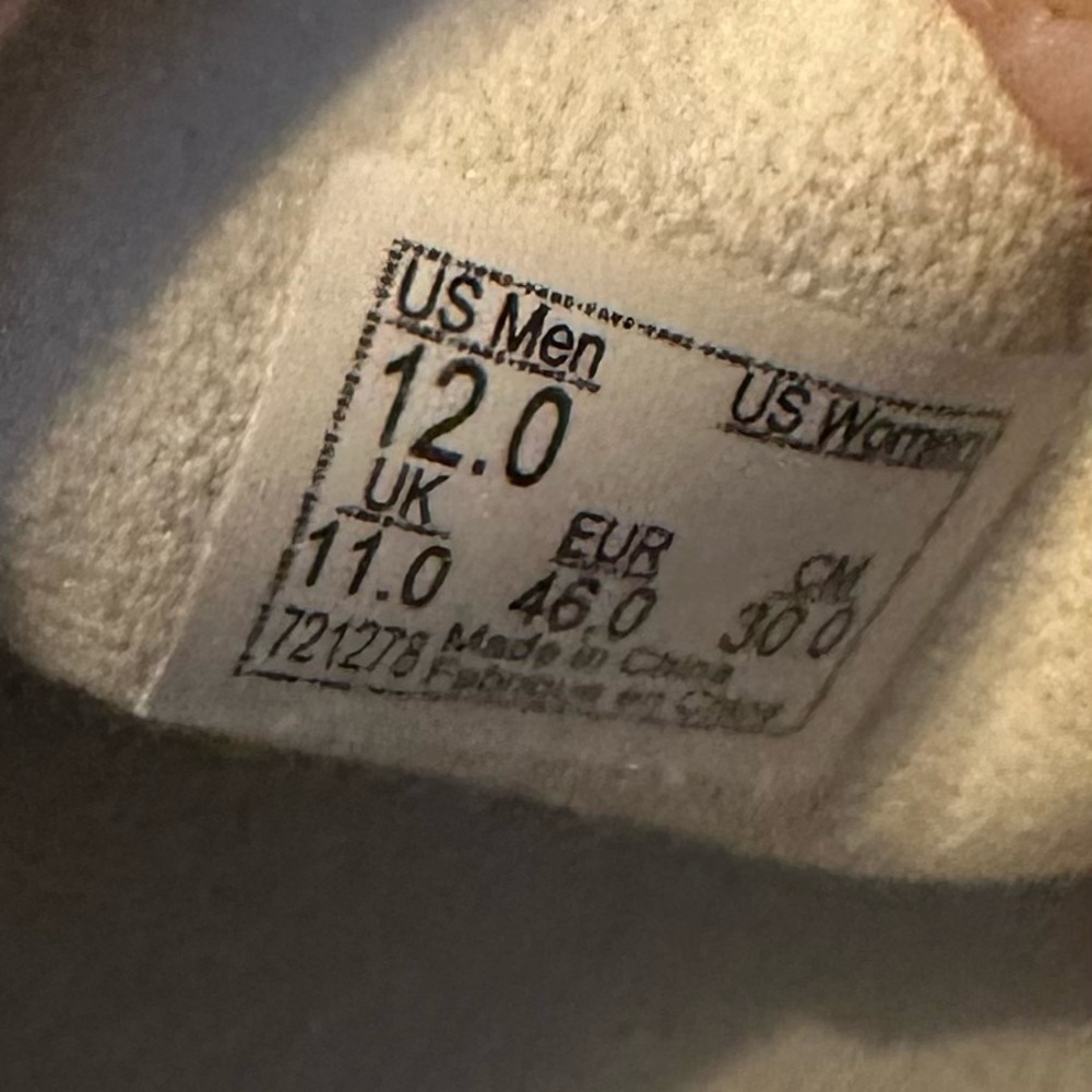 Vans - Picture 6 of 6